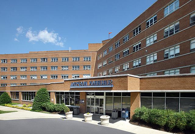 cardiothoracic residency - suburban hospital building